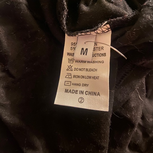 Angel Cropped Tank Top - Picture 2 of 2